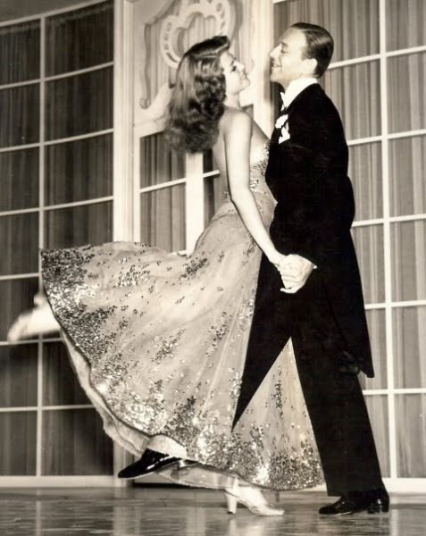 Rita Hayworth and Fred Astaire in a publicity still for You Were Never Lovelier