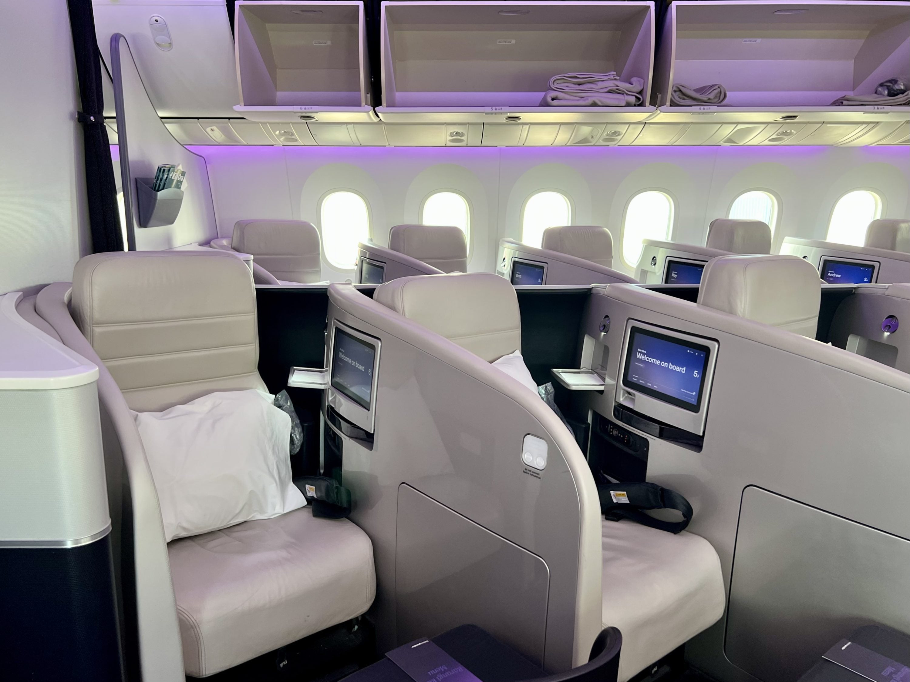 Air New Zealand Boeing 787 business class cabin