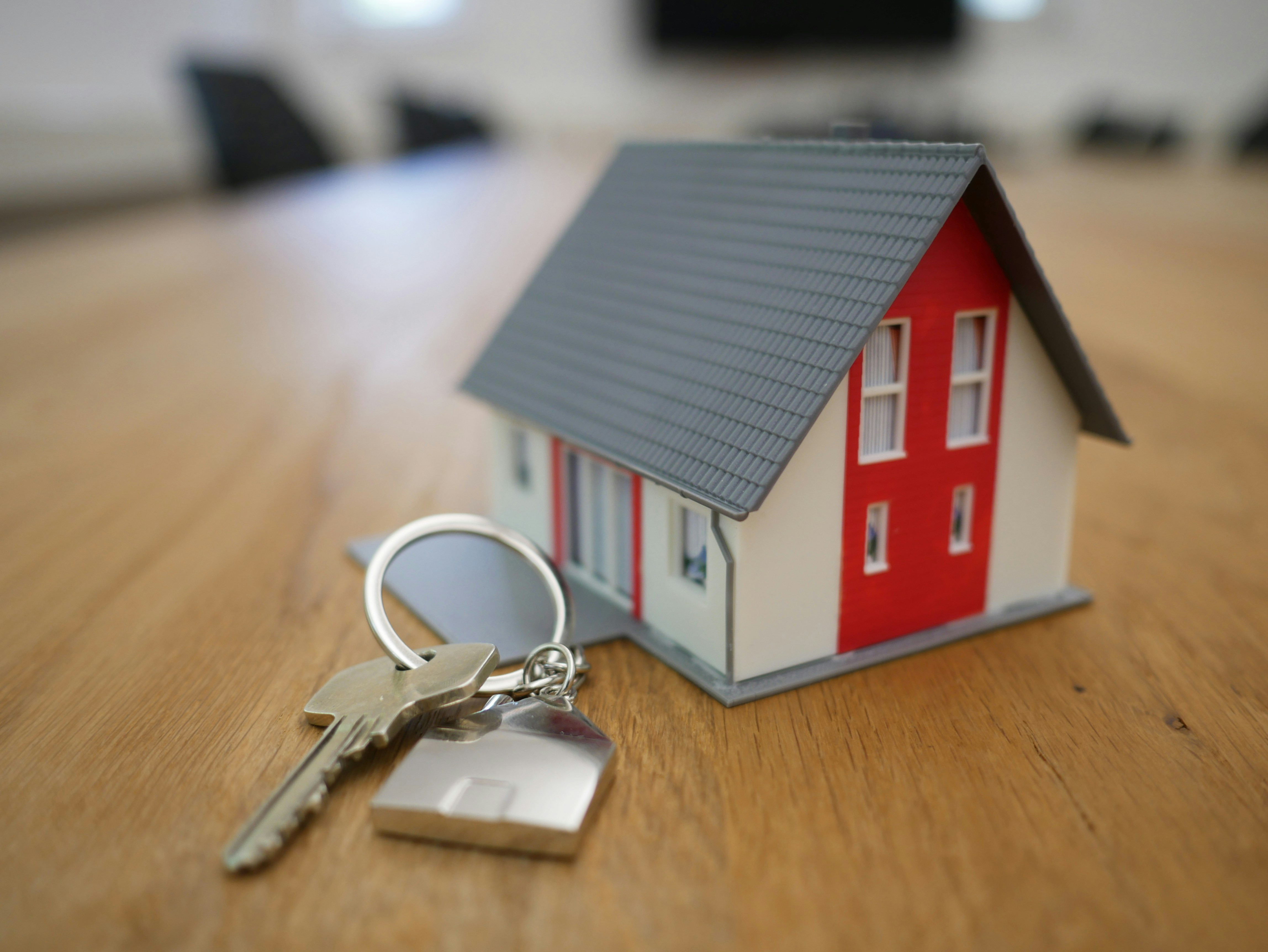 Comparison of different mortgage types: Conventional, FHA, VA, and USDA loans.
