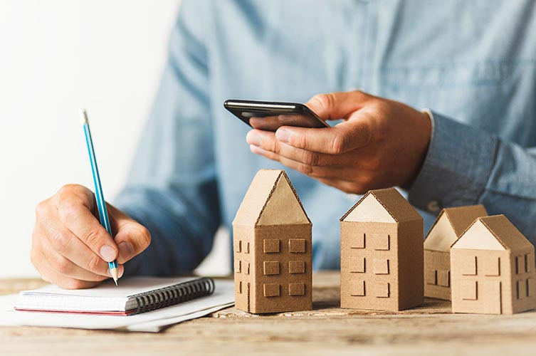Taking notes on houses for depreciation strategies
