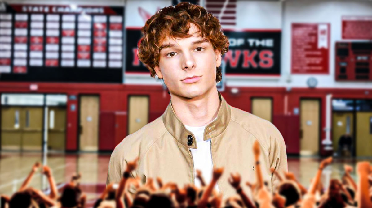 Mason Thames sings Stevie Wonder in Incoming, with a high school background
